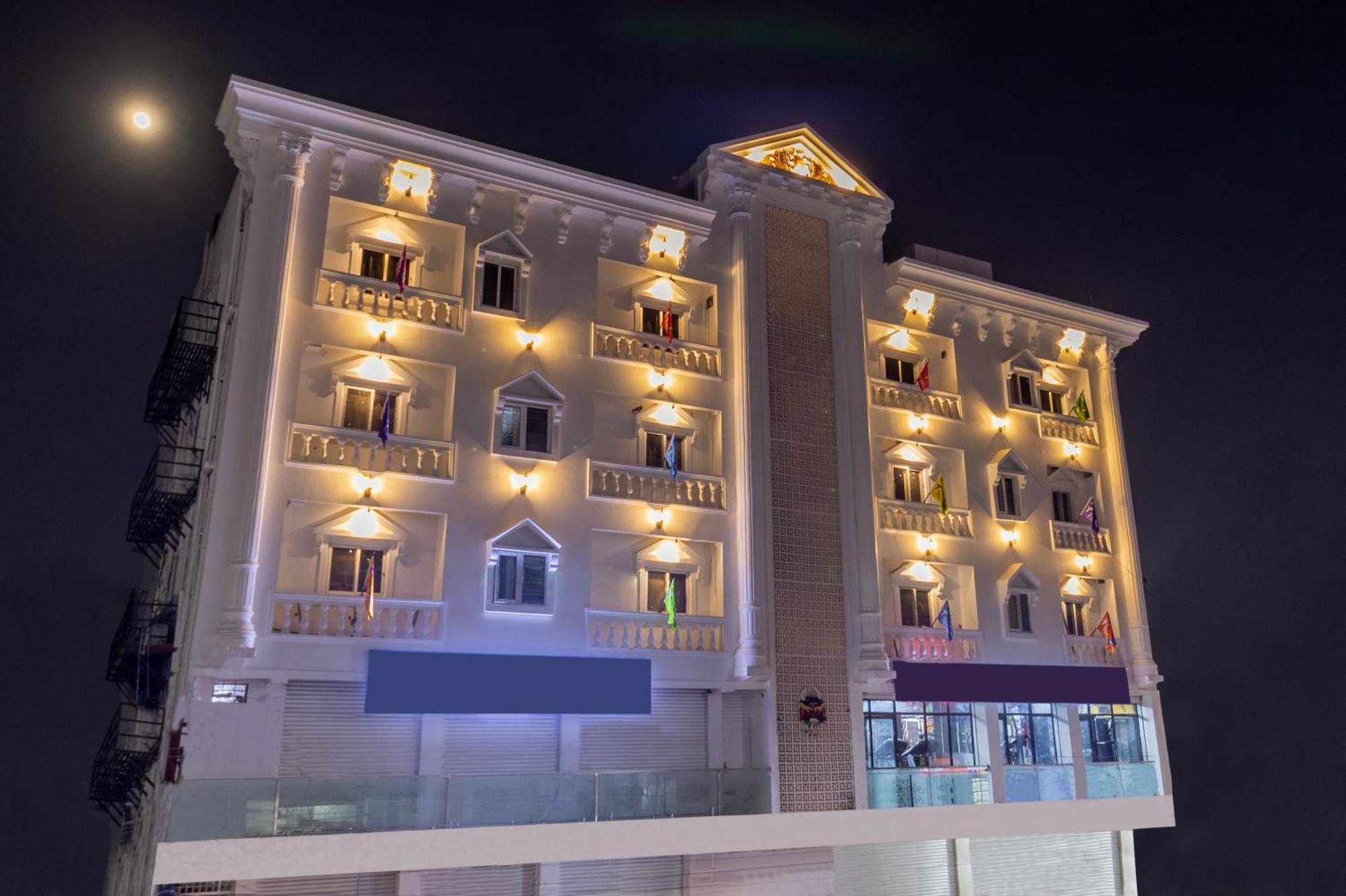 Treebo Seventh Heaven Kukatpally Hyderabad Eksteriør bilde