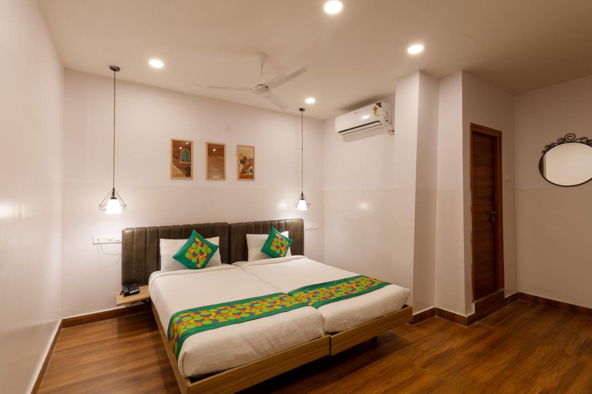 Treebo Seventh Heaven Kukatpally Hyderabad Eksteriør bilde