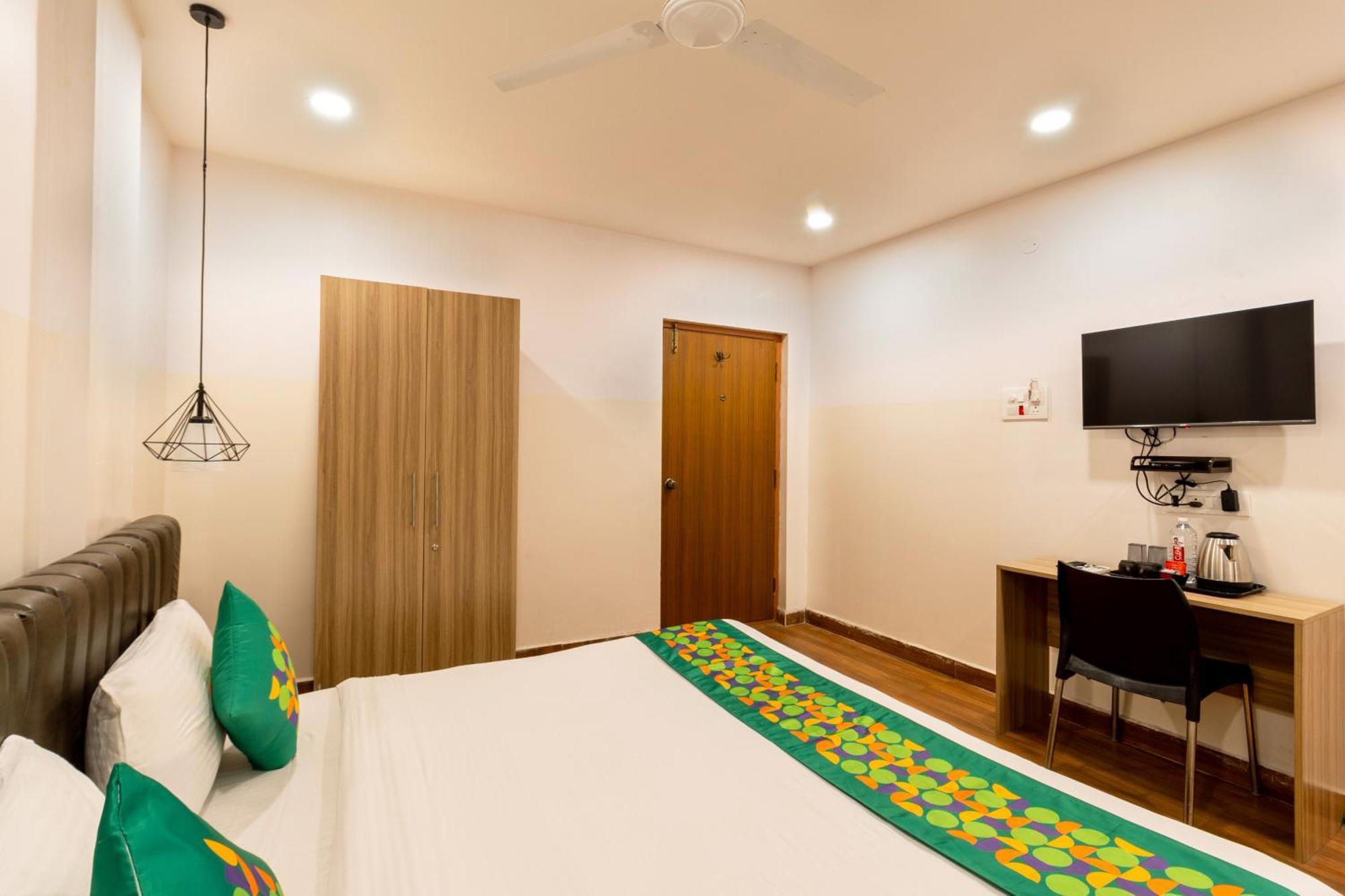 Treebo Seventh Heaven Kukatpally Hyderabad Eksteriør bilde